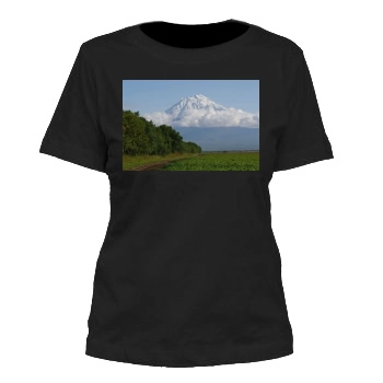 Volcanoes Women's Cut T-Shirt