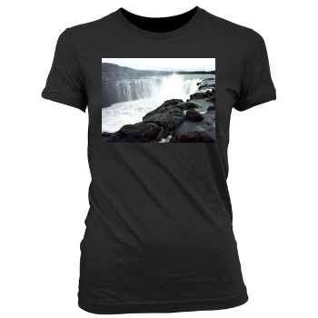 Waterfalls Women's Junior Cut Crewneck T-Shirt