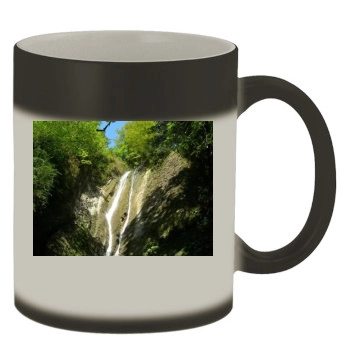 Waterfalls Color Changing Mug