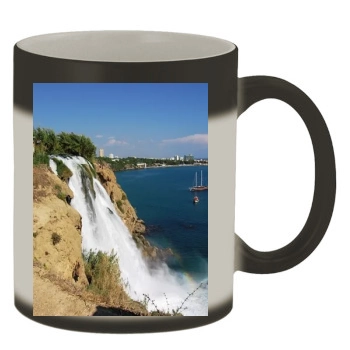 Waterfalls Color Changing Mug