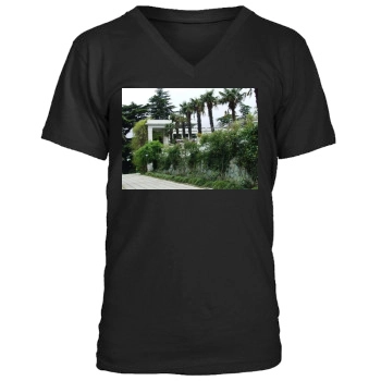 Botanical Gardens Men's V-Neck T-Shirt