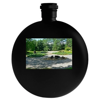 Botanical Gardens Round Flask