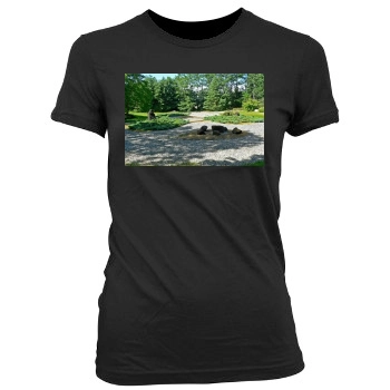 Botanical Gardens Women's Junior Cut Crewneck T-Shirt