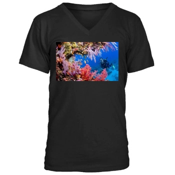 Underwater World Men's V-Neck T-Shirt