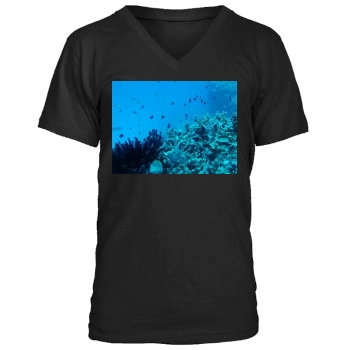 Underwater World Men's V-Neck T-Shirt