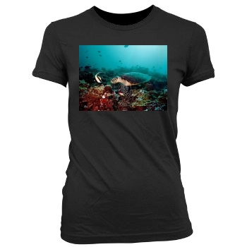 Underwater World Women's Junior Cut Crewneck T-Shirt