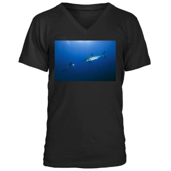 Underwater World Men's V-Neck T-Shirt