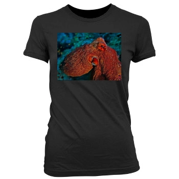 Underwater World Women's Junior Cut Crewneck T-Shirt