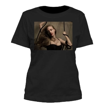 Amanda Seyfried Women's Cut T-Shirt