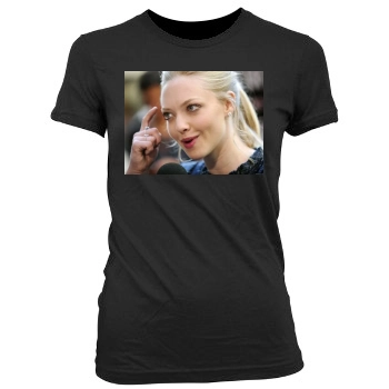 Amanda Seyfried Women's Junior Cut Crewneck T-Shirt