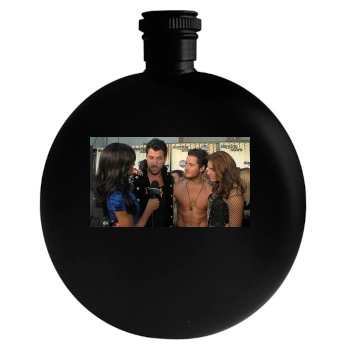 Hope Solo Round Flask