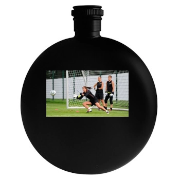 Hope Solo Round Flask