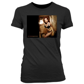 Alyson Hannigan Women's Junior Cut Crewneck T-Shirt