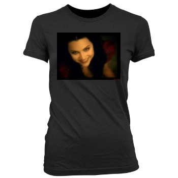 Amy Lee Women's Junior Cut Crewneck T-Shirt