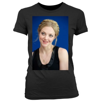 Amanda Seyfried Women's Junior Cut Crewneck T-Shirt