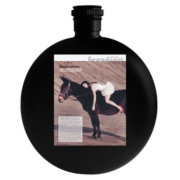 Aubrey Plaza Round Flask