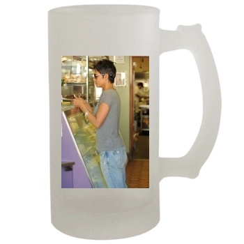 Halle Berry 16oz Frosted Beer Stein