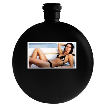 Hilary Rhoda Round Flask