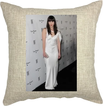 Mary Elizabeth Winstead Pillow