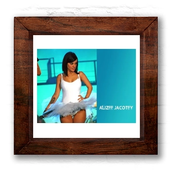 Alizee 6x6