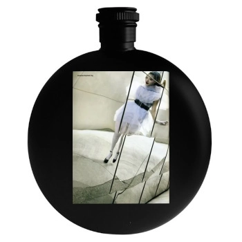 Amanda Seyfried Round Flask