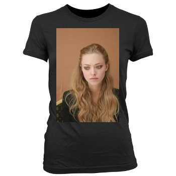 Amanda Seyfried Women's Junior Cut Crewneck T-Shirt