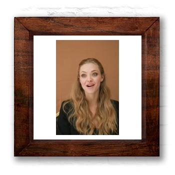 Amanda Seyfried 6x6