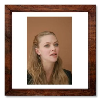 Amanda Seyfried 12x12