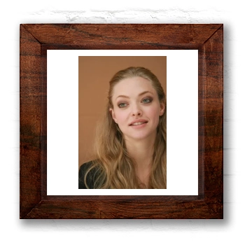 Amanda Seyfried 6x6