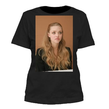 Amanda Seyfried Women's Cut T-Shirt