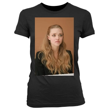 Amanda Seyfried Women's Junior Cut Crewneck T-Shirt