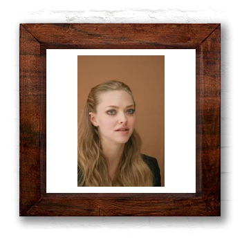 Amanda Seyfried 6x6