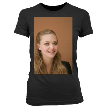 Amanda Seyfried Women's Junior Cut Crewneck T-Shirt