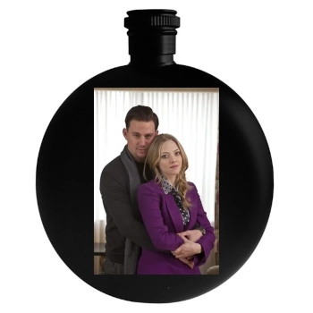 Amanda Seyfried Round Flask