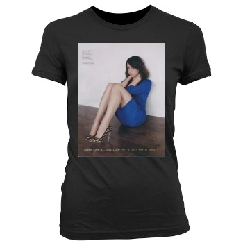 Aubrey Plaza Women's Junior Cut Crewneck T-Shirt