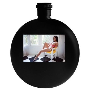 Samantha Shane Round Flask