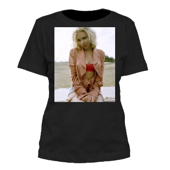 Scarlett Johansson Women's Cut T-Shirt