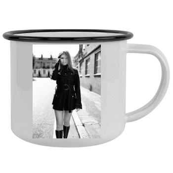 Holly Valance Camping Mug