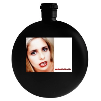 Sarah Michelle Gellar Round Flask