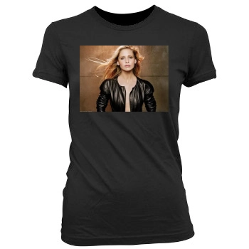 Sarah Michelle Gellar Women's Junior Cut Crewneck T-Shirt