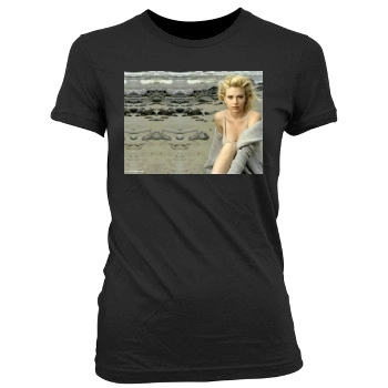 Scarlett Johansson Women's Junior Cut Crewneck T-Shirt