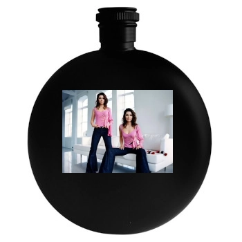 Shania Twain Round Flask