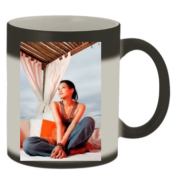 Shu Qi Color Changing Mug