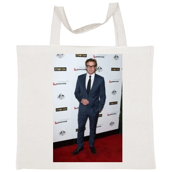 Simon Baker Tote