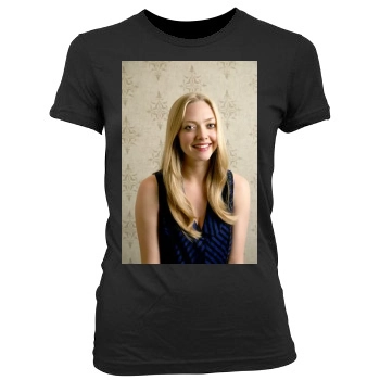 Amanda Seyfried Women's Junior Cut Crewneck T-Shirt