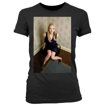 Amanda Seyfried Women's Junior Cut Crewneck T-Shirt