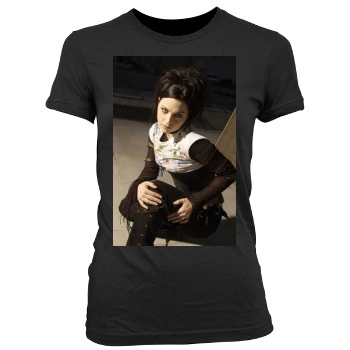 Amy Lee Women's Junior Cut Crewneck T-Shirt