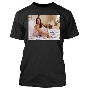 Holly Marie Combs Men's TShirt