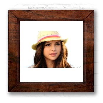 Selena Gomez 6x6