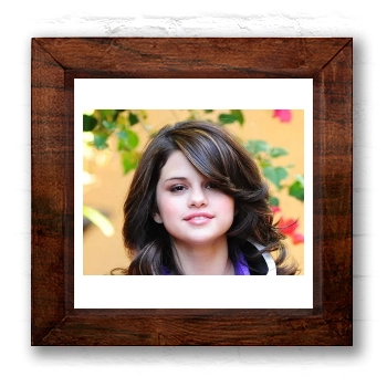 Selena Gomez 6x6